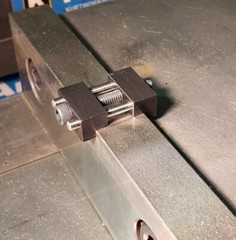 Set of 2 Vise jaw work stop locator for milling vises. Made in USA 3/8″ To 1″