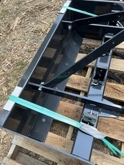 NEW 4 ft Box Blade FREE SHIPPING Tractor 3PT Attachment (Heavy Duty Made In USA)
