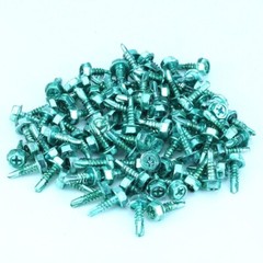 Skywalker #10 Self-Tapping Ground Screws (Box of 100, Green)