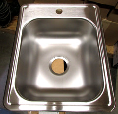 Dayton D117211 – 17″x21-1/4″ x 6-1/2″ 1-Hole 1-Bowl Stainless Steel Kitchen Sink
