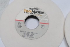 2 pcs MILACRON Toolmaster 6″ x 1/2″ x 1-1/4″ Concave Grinding Wheels 9A60-J6-VFM