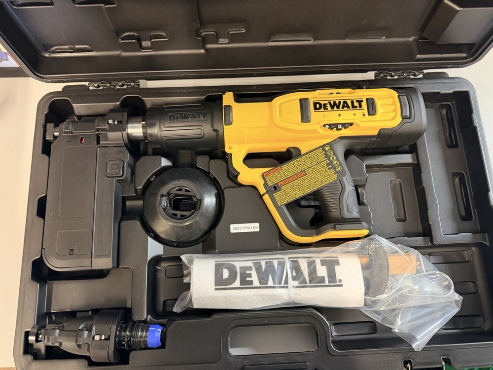 DeWalt .27 Cal Powder-Actuated Nailer — DFD270MK Kit, Commercial Concrete/Steel