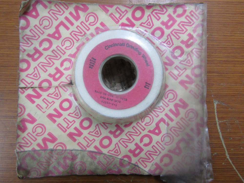 💥NEW CINCINNATI MILACRON GRINDING WHEEL 7″ x 1/2″ x 1-1/4″ 5729 RPM 9A60-H6-VRW