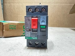 Schneider Elec GV2ME08 Motor Circuit Breaker 2.5-4A 3P