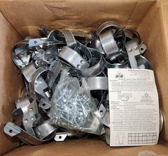 2″ CPVC TWO-HOLE 90° SIDE MOUNT STRAP SKU:077 ( ONLY SALE BOX OF 100 PCS )