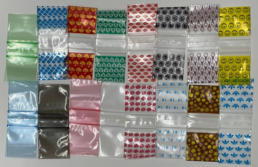 Apple Baggies #1515 (1,000) ASSORTED DESIGNS (10 Packs With 100 In Each Pack!)