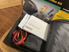 Fluke 117/323KIT Electrician’s Multimeter & True RMS Clamp Meter Combo Kit