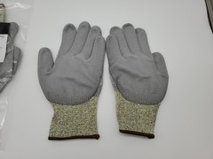 PIP Cut Resistant Work Gloves Size Large G-Tek 3GX Palm Coated 19-D320 3 Pairs