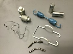 K71-868-00/040-449-00 Trailer Brake Shoe Set & hardware kit 10-16k 12-1/4×5-1/2
