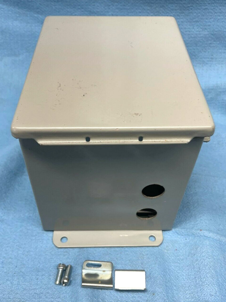 HOFFMAN JIC BOX A8066CH TYPE 12 OAD 9-1/2″ X 7-1/8″ X 6-5/8″
