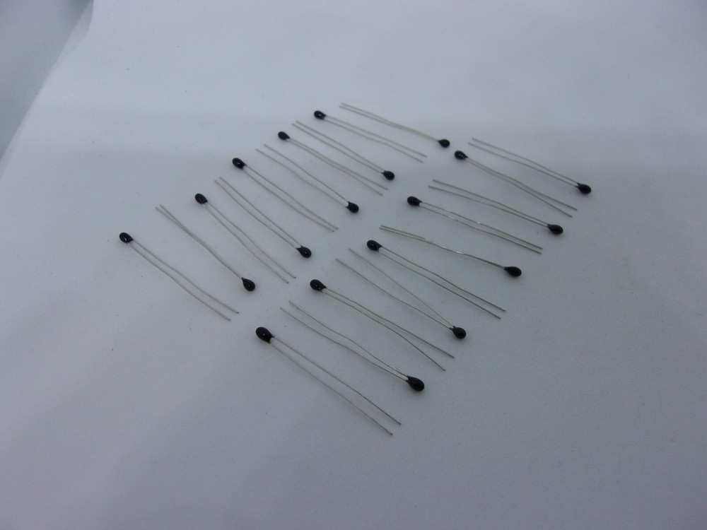 20 Pcs Pack Lot Thermal Resistor Thermistor NTC MF52 Package 3950 B DIP 5% 10K