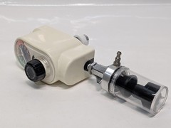 Ohio Medical 1251 Intermittent Suction Unit Vacuum Regulator as shown