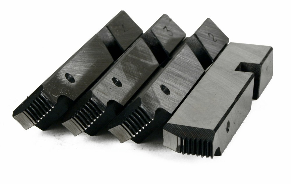 Steel Dragon Tools® 1/2″- 3/4″ Pipe Dies for 6790 Pipe Threader