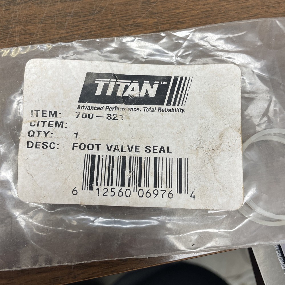 Titan 700-821 Foot Valve Seal Pack Of 2