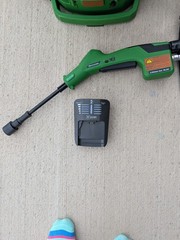 Victory Innovations VP300ES Professional Electrostatic Backpack Sprayer