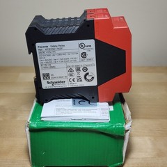 Schneider Electric XPSVNE1142P Preventa Safety Module Zero Speed Detection 24VDC