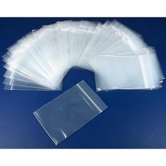 Dazzling Displays 4 Mil 2″ x 3″ Resealable Poly Bags – 100
