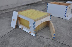 7x Upgraded Auto Honey Beehive Bee hive Frames + Auto Bee House + Hive Stand
