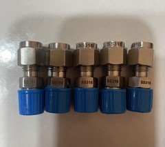 3/16 Tube x 1/8 NPT 316ss Bored Through Compression Fitting double ferrule ￼￼