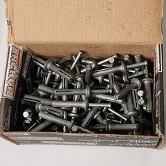 1/4 x 1-1/4″ Hammer Drive Anchors US Anchor H1412 Box of 100 pcs