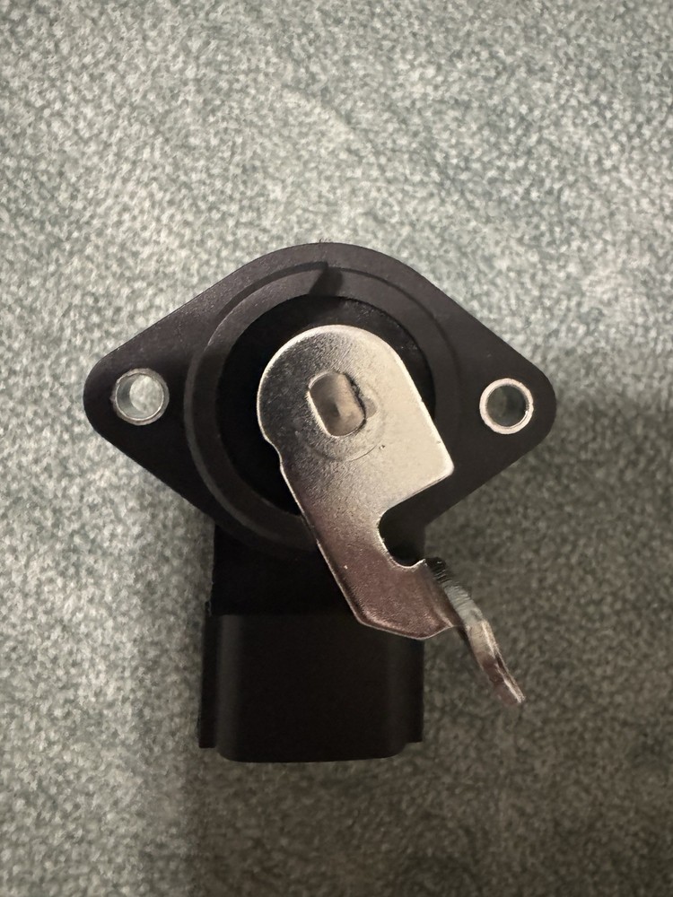 OEM Throttle Position Sensor TI062-32282 Fit Kubota Engine Unbranded