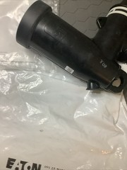 Eaton LE215CC00T 15kV Class 200A 8.3/14.4kV Loadbreak Elbow Test Parts As Shown
