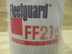 Fleetguard FF215 Fuel Filter (Pack of 3)