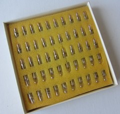 NOS Box of 100 pcs No 399 Subminiature Incandescent Lamp Bulbs 28V Screw Base