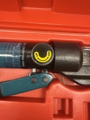 Muzata Hydraulic Hand Crimper Tool for Cable With Hard Side Carry Case 1/8”