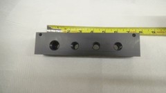9 port Acetal distribution manifold, 3/8 npt x 1/4 npt, 6-3/4″ x 1-1/2″ x 1-1/4″