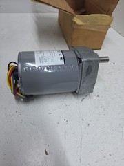 Dayton 4Z065A Permanent Split Capacitor Gearmotor **NOS**