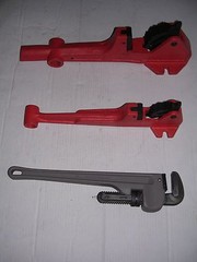 TWO FOOT VISE & PIPE WRENCH 1/2″-2″ RIDGID 300 535 700 1822 1224 Pipe Threader